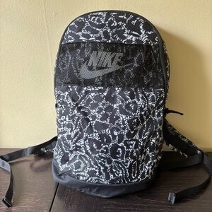 Nike kids unisex Jordan elemental, white black animal print backpack